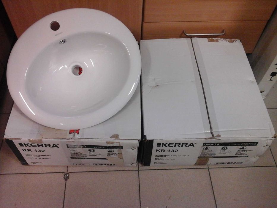 Umywalki NOWE porcelanowe, wpuszczane w blat, przyścienne z otworem