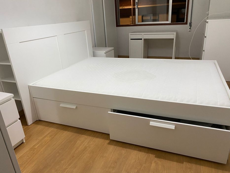 VENDO Cama + cabeceira