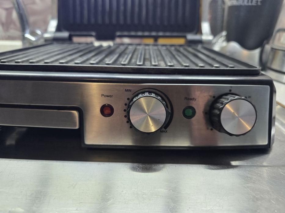 Електрогриль Vitek  BT-2681, 2800Вт