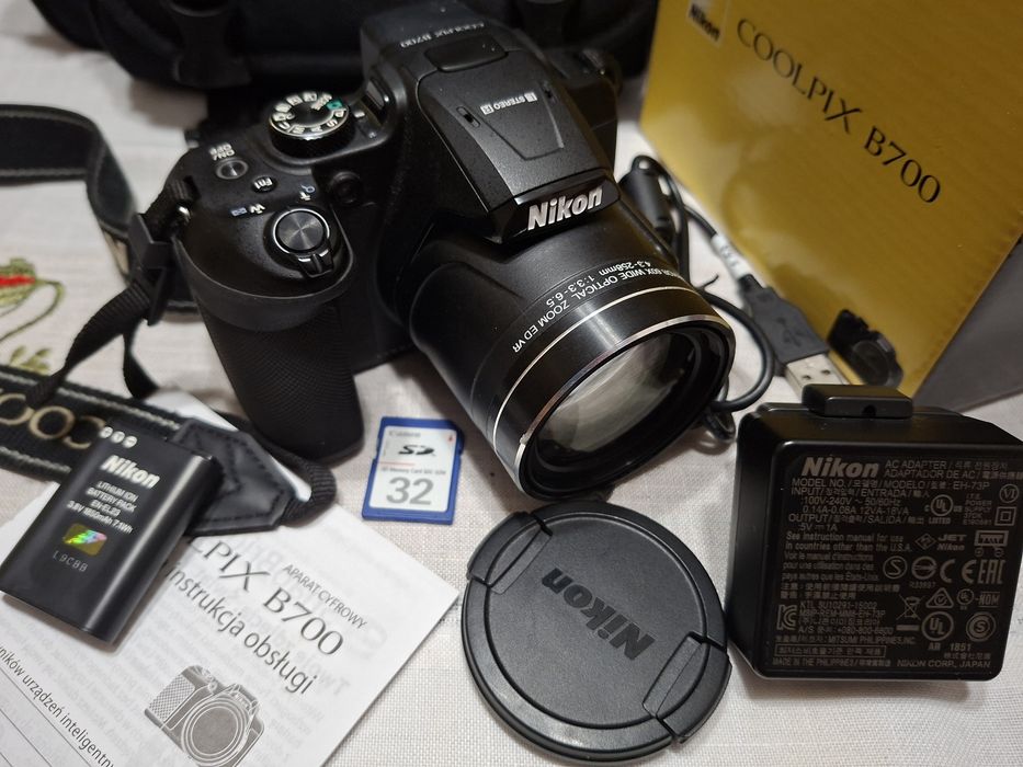 Aparat kompaktowy super zoom x60 Nikon Coolpix B700