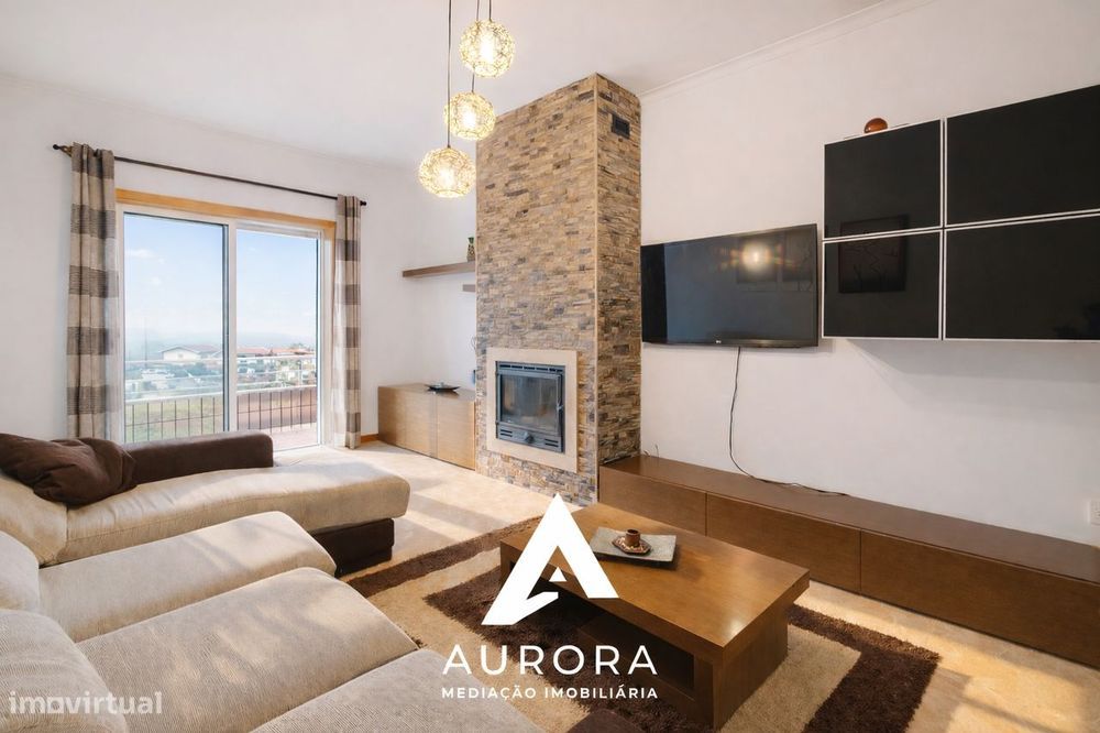 Apartamento T3 Venda em Oliveira de Azeméis, Santiago de Riba-Ul, Ul,