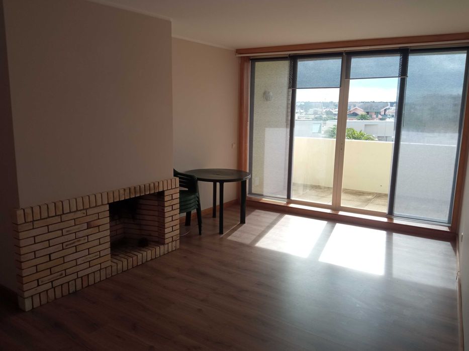 Arrendo apartamento T1, juntinho a praia de Esmoriz