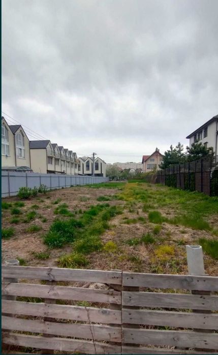 Продам чудову земельну ділянку поруч з ЖК Софія.