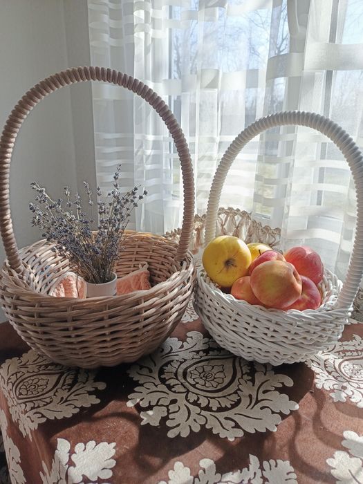 Великодні кошики з ротангу