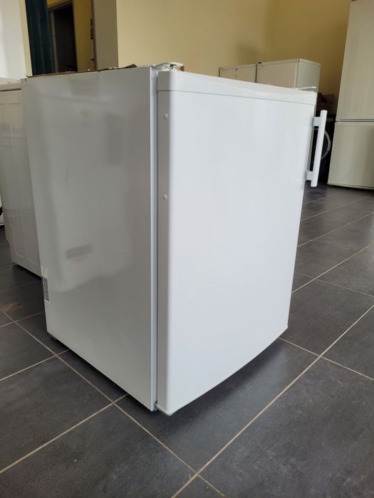 Sprzedam lodówkę podblatową firmy Liebherr z możliwością dostawy