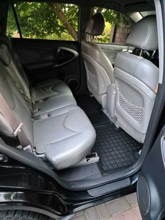 Toyota RAV4 2007 Lux Edition