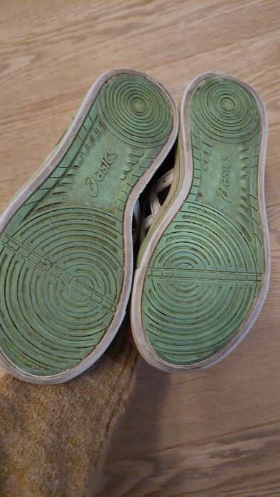 Buty sportowe Asics r.27