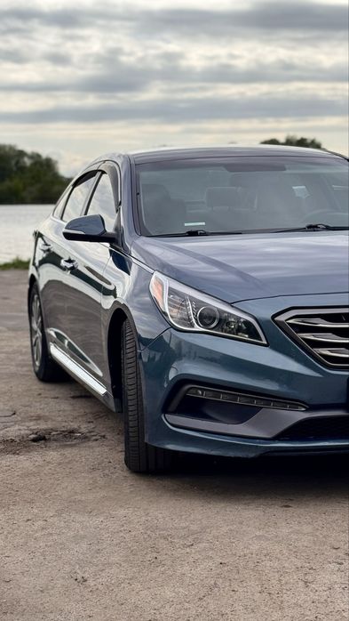 Продам авто  Hyundai Sonata 2015