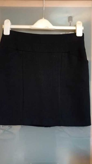 Ołówkowa spódnica Orsay 34