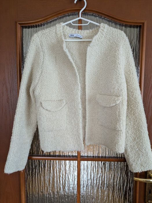 Sweter, kardigan, marynarka, ecru. Zara. Rozmiar M