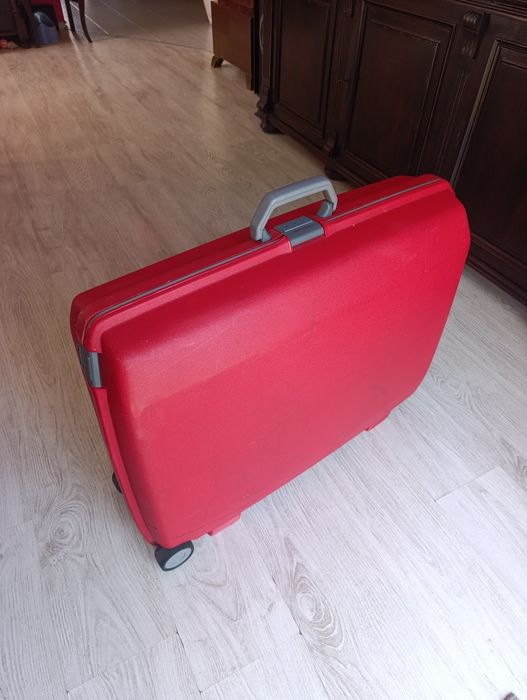 Walizka podróżna Samsonite,, pancerna "