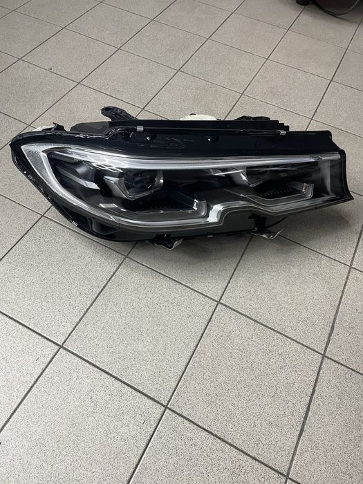 Farol bmw G20 / G21