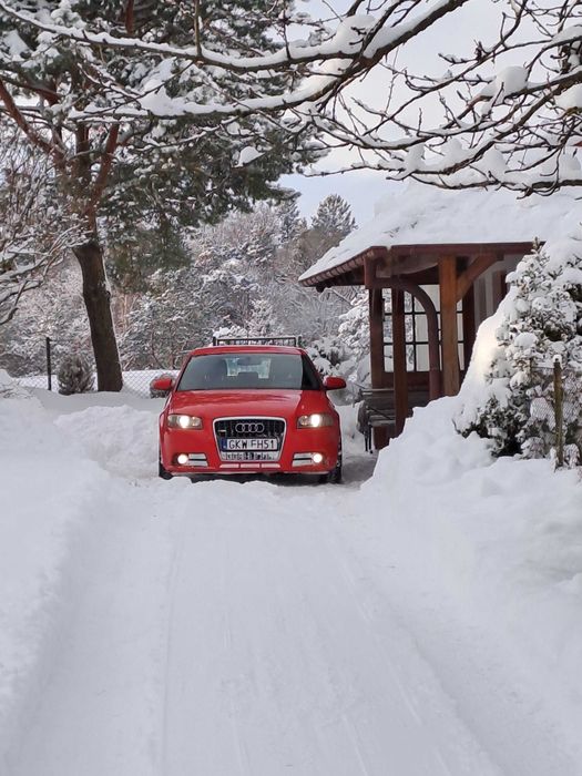 Ogniste Audi A3 quattro
