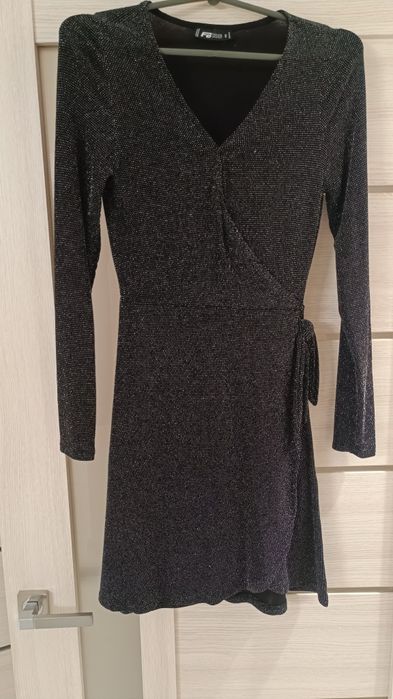 Плаття з люрексовою ниткою