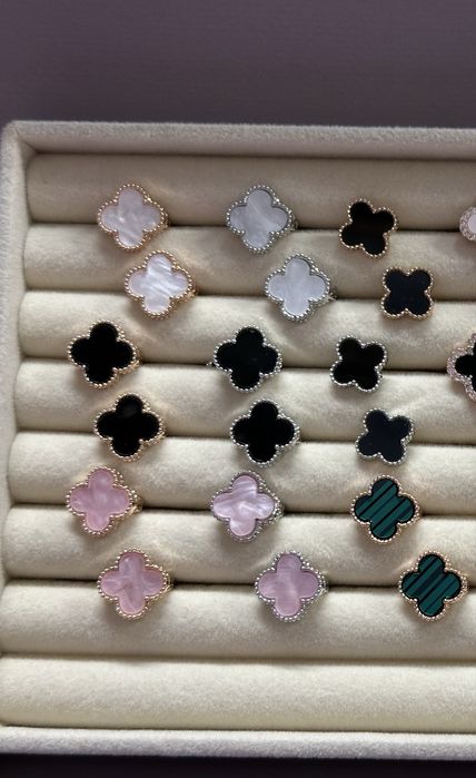 Сережки , серьги, медзолото, клевер,конюшина, трендові прикраси,сталь