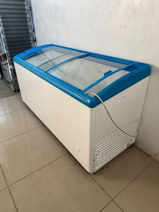 Zamrażarka witryna boneta Aht Rio 175 cm