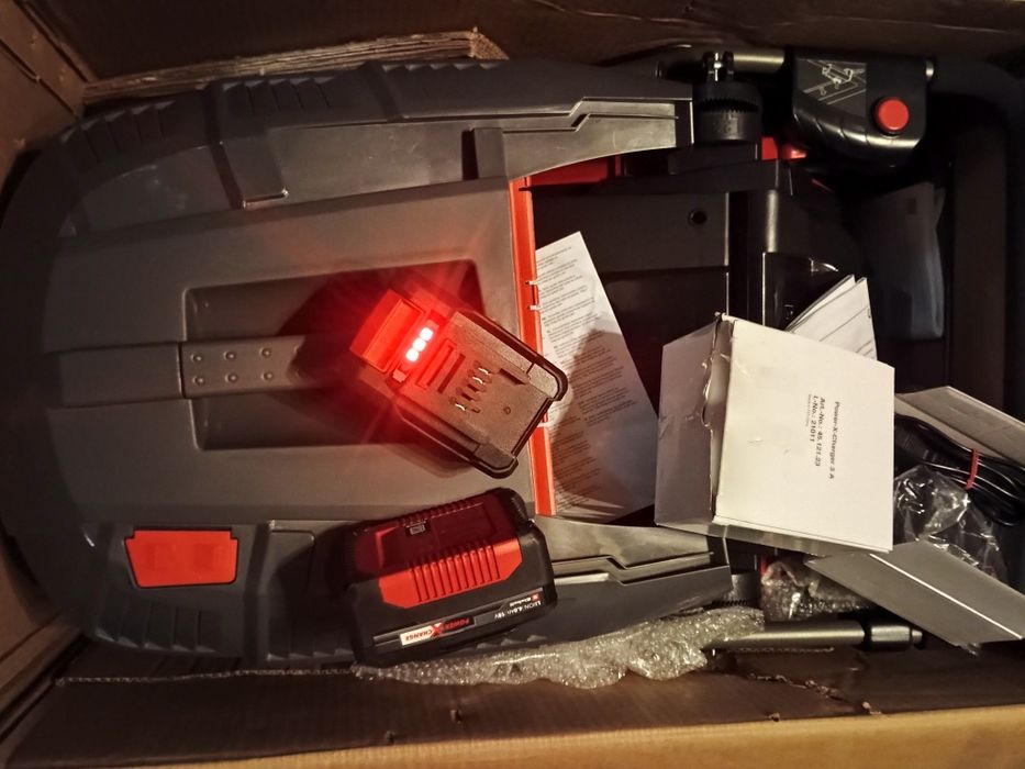 Kosiarka akumulatorowa Einhell GE-CM 43 2xAku 4ah