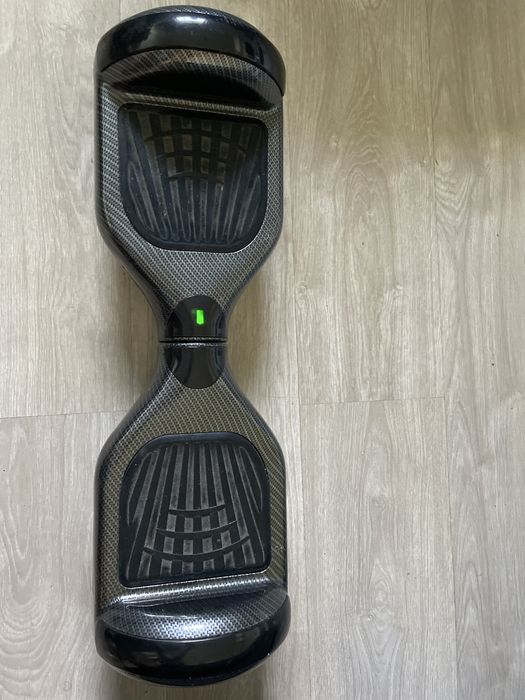 hoverboard preto e cinza
