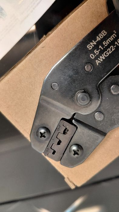 Alicate de Cravar Terminais