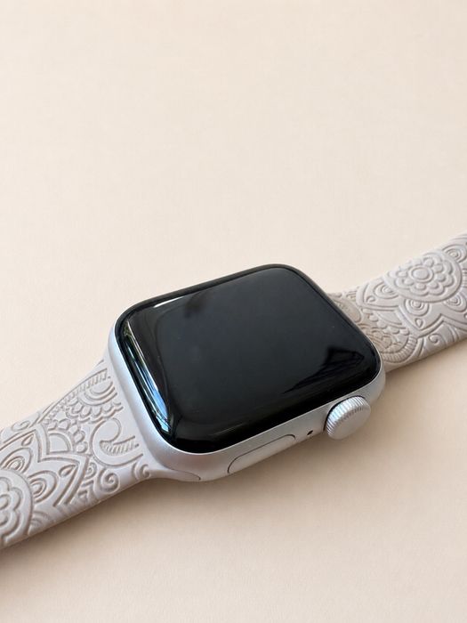 Apple Watch SE 3 GPS 40 mm 99% baterii + 4 paski, gwarancja