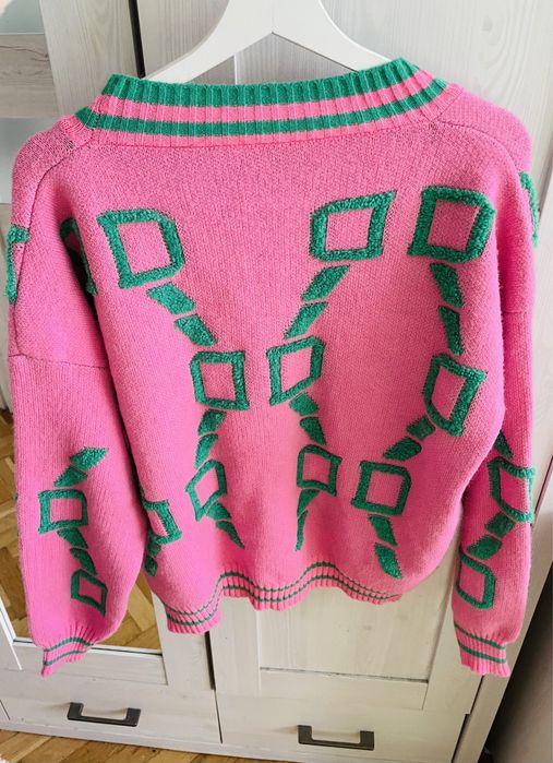 Piekny kardigan sweterek