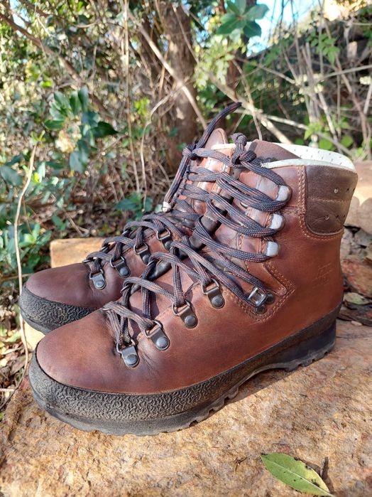 Hanwag hiking/trekking boots. size 38