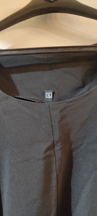 Продам женское платье.