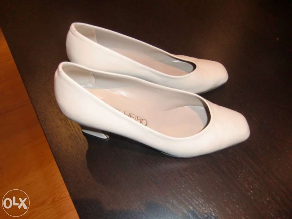 Sapatos de Noiva em pele creme