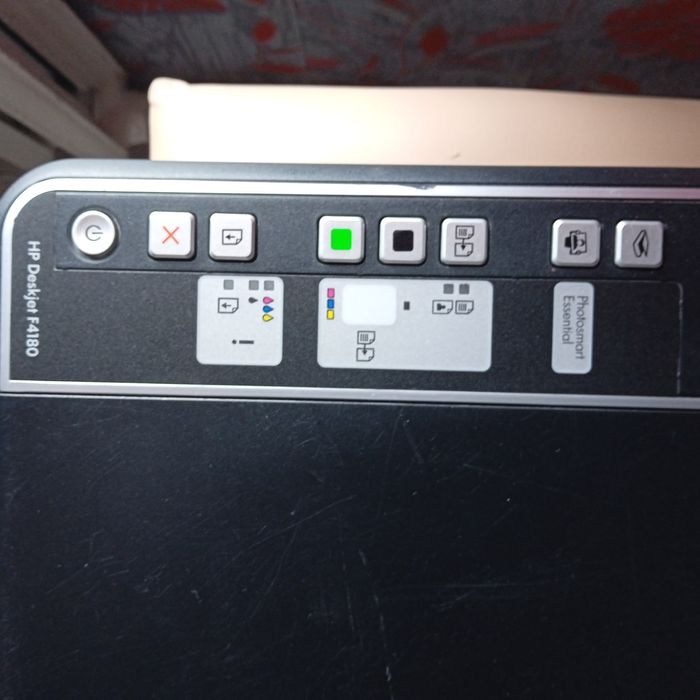 Принтер HP Deskjet F4180 МФУ