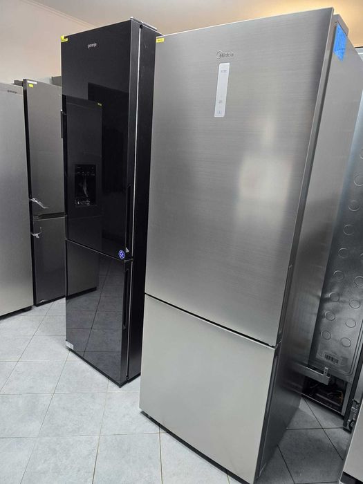 NOWA Midea 70cm NoFrost lodówka MDRB593FGE46 gwar 2 lata O4