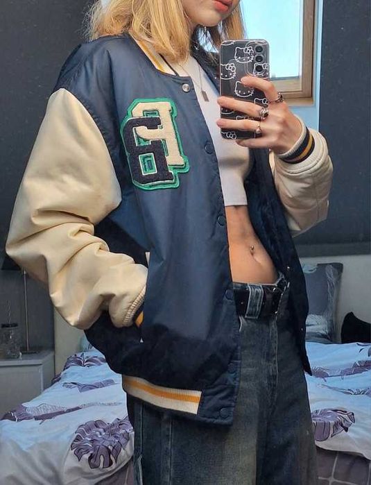 Baseball jacket z naszywkami Pull & Bear 36