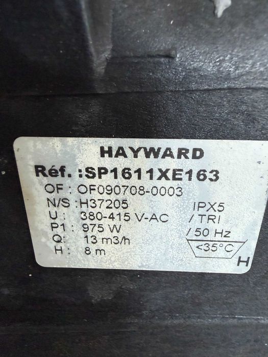 Bomba para piscina WAYWARD - 1 CV - TRIFÁSICA