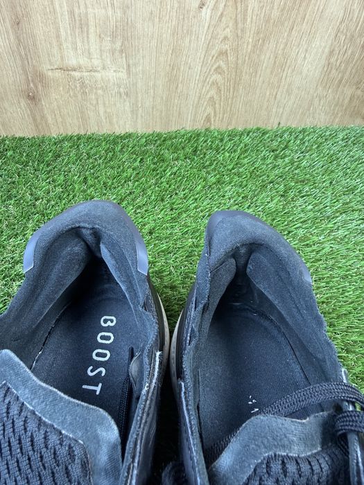 Adidas Avryn розмір 41 1/3