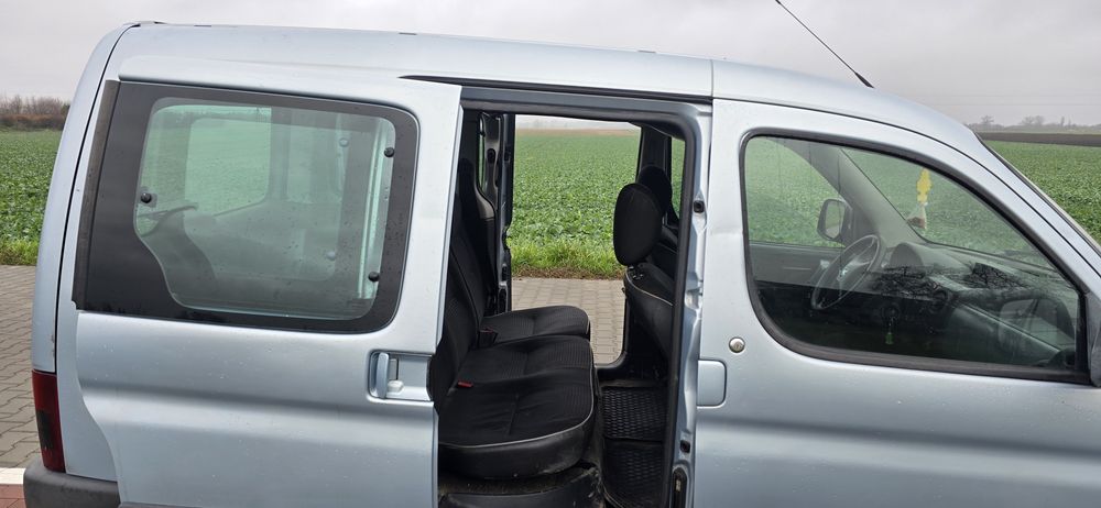 Peugeot Partner 1.6LPG 2004r, 2x boczne drzwi klima