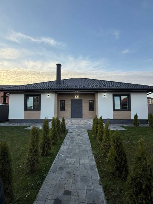 Будинок 140 м² з терасою— простір, комфорт і приватність! Без Комісії