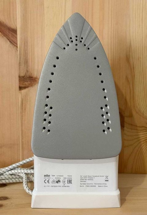 Ferro a vapor BRAUN TexStyle 3 Ceramic