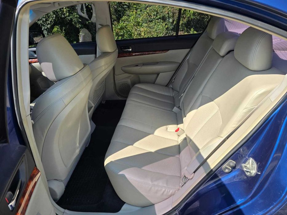Subaru Legacy 2011 limited