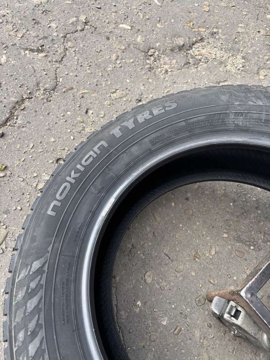 Шини нові 205/65 R16 або 215/60 R16 Nokian зима нові