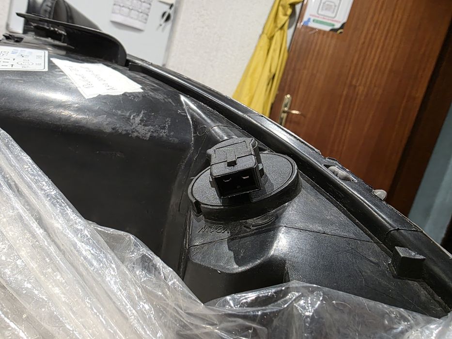 Farol peugeot 206 NOVO