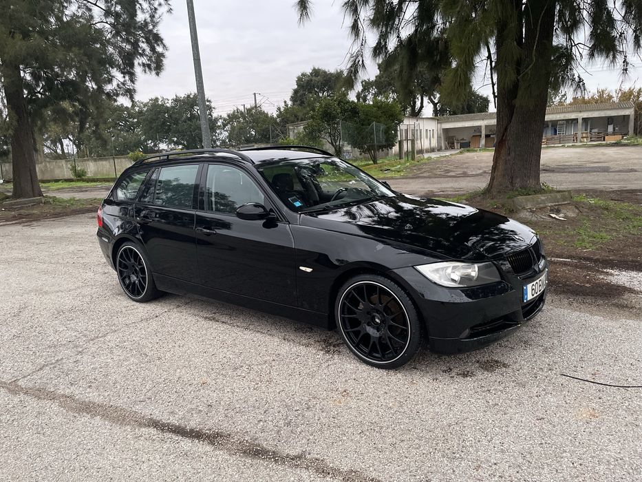 BMW E90 320d.