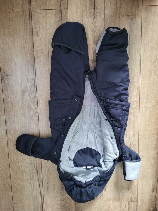 Kombinezon zimowy 62/68 widoodporny śpiworek granatowy kapturem polar