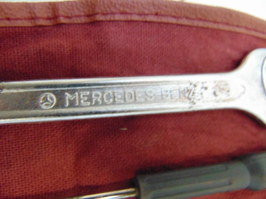 Mercedes antigo bolsa de ferramenta