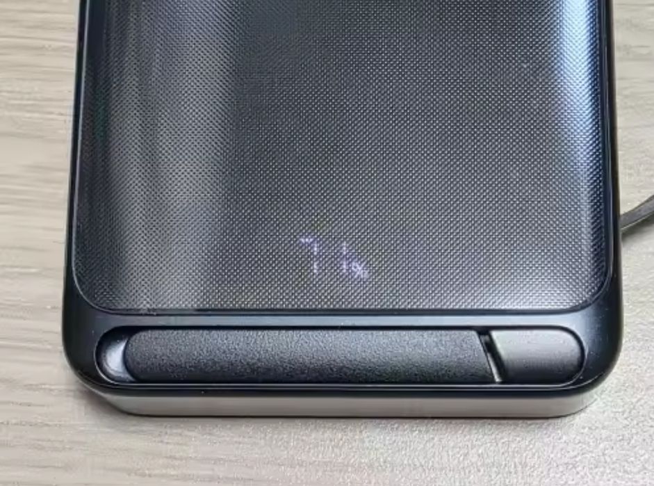 Baseus 45W Повербанк зі швидкою зарядкою бездротова зарядка Qi2