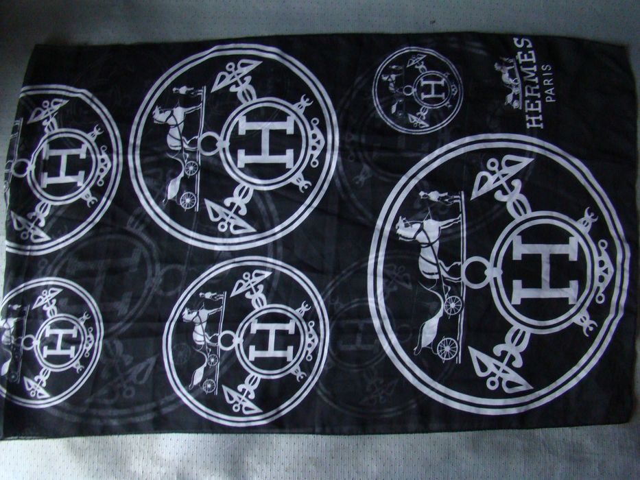 Подарочек от  H E R M E S для верховой езды