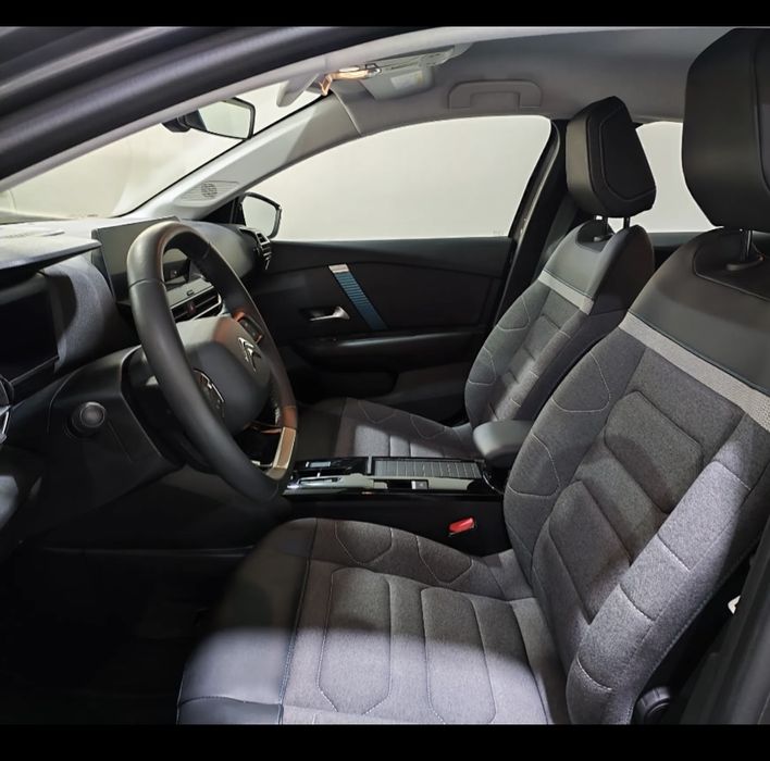 Tvde Citroen Ec4 280€