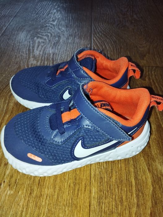 Легкі кросівки Nike на хлопчика