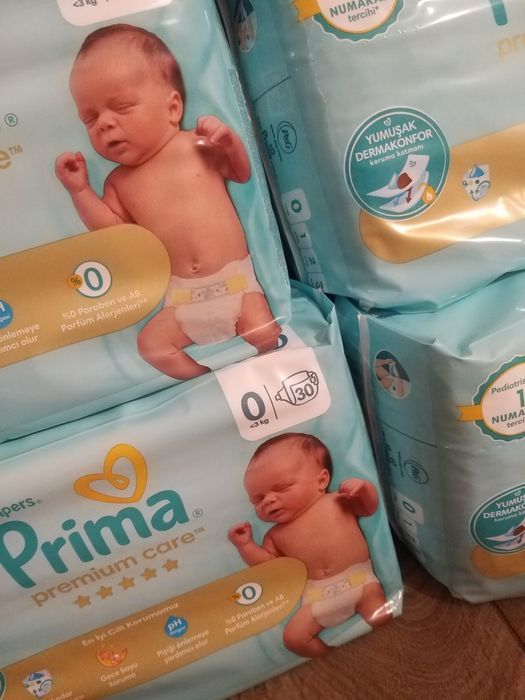 Pampers Premium Care r. 0