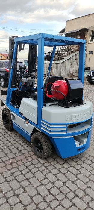 Навантажувач погрузчик вилковий Komatsu