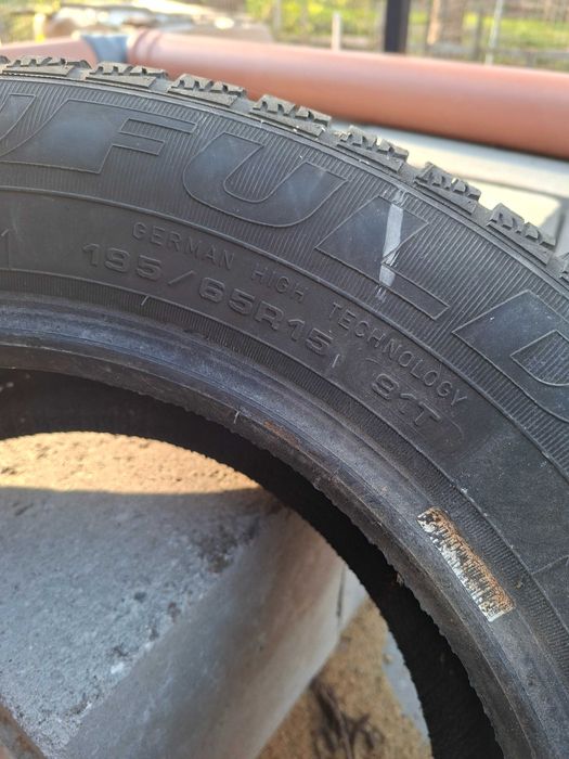 opony samochodowe 195/65R15 M+S