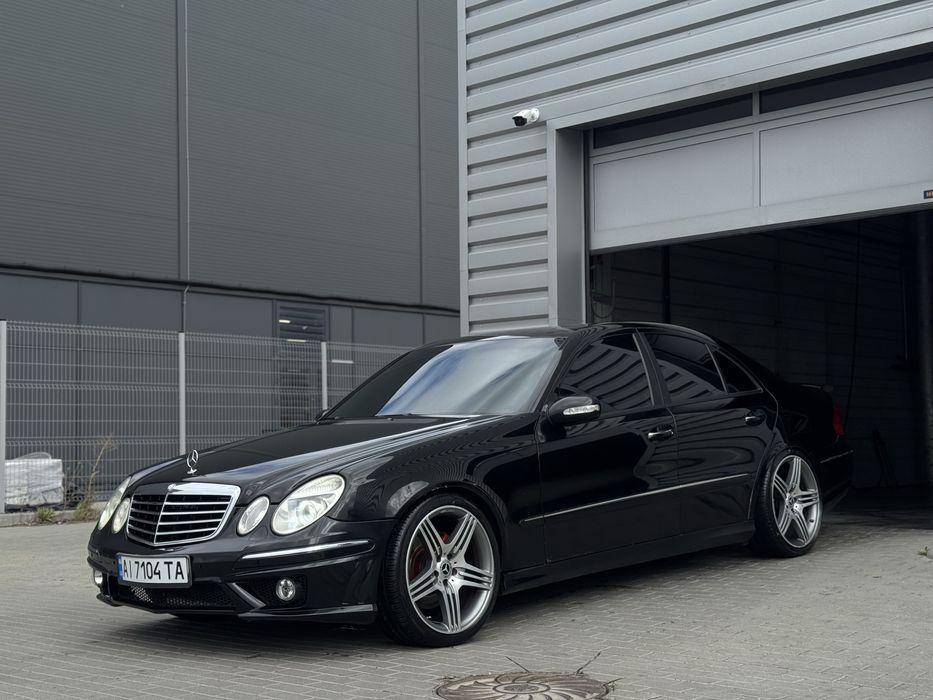 Mercedes E500 5.0